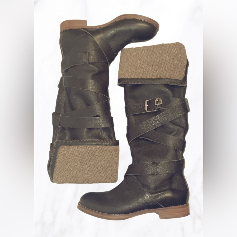 Authentic  Chloe stylish brown leather stack heel buckled detail riding boots 8